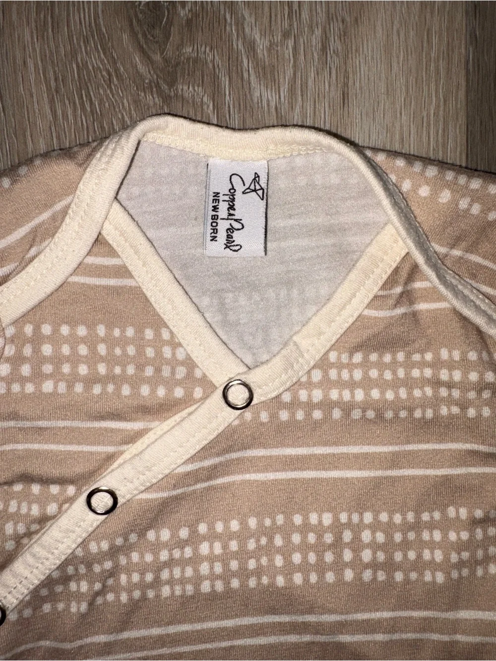 Copper Pearl Newborn Knotted Gown Beige & Cream Print
